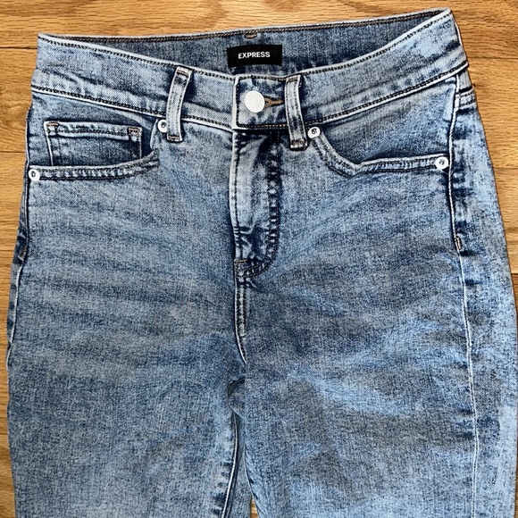 Express Ankle Jeans - Picture 2 of 4